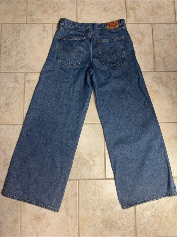 Levi's Blue Wide Leg Flare Jeans - Image 3