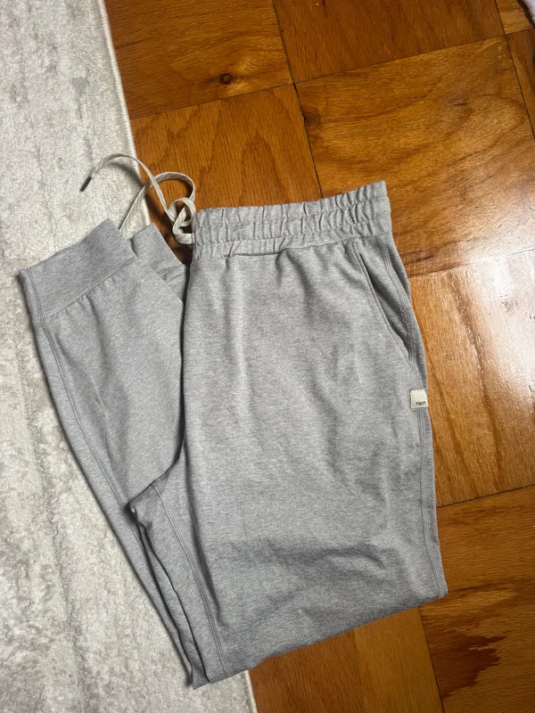 Vuori Performance Joggers Women’s - Image 3