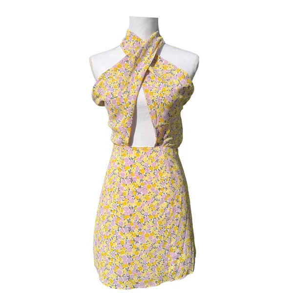 Selfie Leslie Saints & Secrets Halterneck Mini Dress Floral Yellow Size Small - Image 5