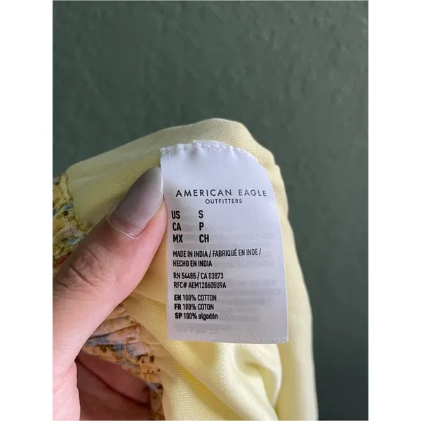 American Eagle High Waisted Flowy Short  Size Small Yellow Floral Ditsy Print - Image 8
