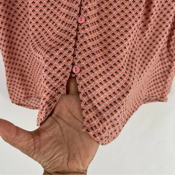 DR2 Womens Pink Geometric Floral Patterned Lightweight Woven Button Front Blouse - Image 5