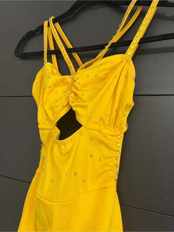KELLE Sunshine 2 Piece Stoned Dance Costume Bright Yellow Adult Sz S EUC - Image 3