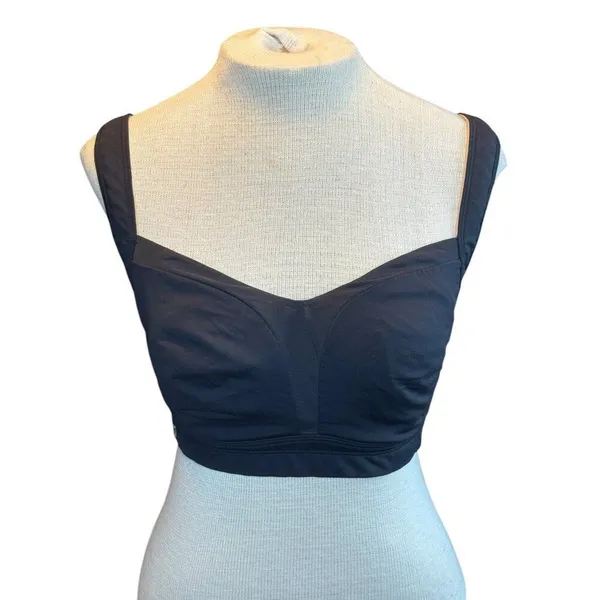 Lululemon Black Sports Bra Size 36DD Lightly Padded Adjustable Straps Hook Closu - Image 12