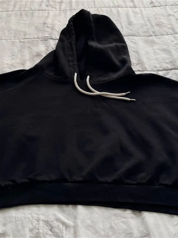 GAP Black cropped fleece Hoodie Sweater with White Drawstrings, size XL casual - Image 6