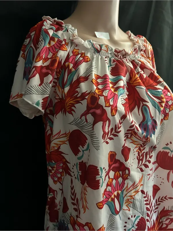 SHEIN Floral Off-Shoulder Shift Dress in Red & White LG - Image 5