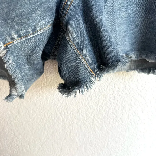 NEW Aerie Womens Shorts Denim Distressed Frayed Hem Casual Size XXL - Image 9