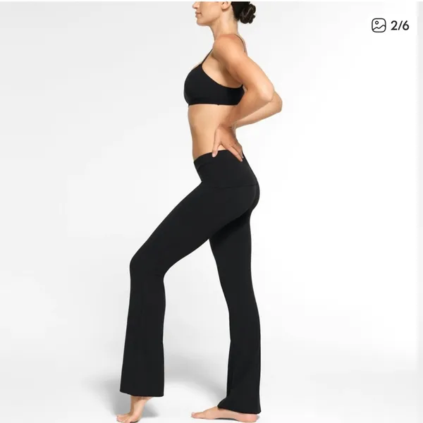 Skims Cotton Jersey Foldover Pants Black NWT Women's Black Flared Cotton Pants - Image 2