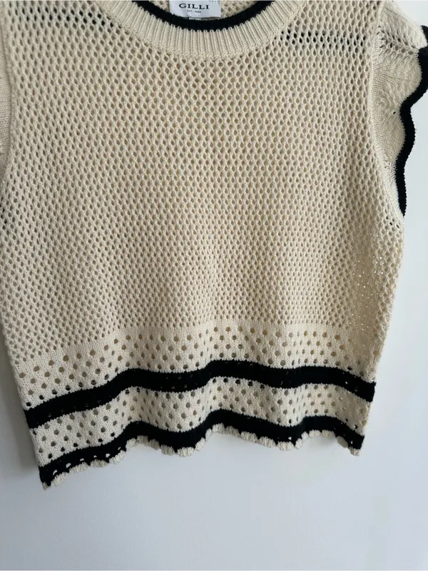 Gilli Cream Crochet Knit Top with Black Trim - Image 2