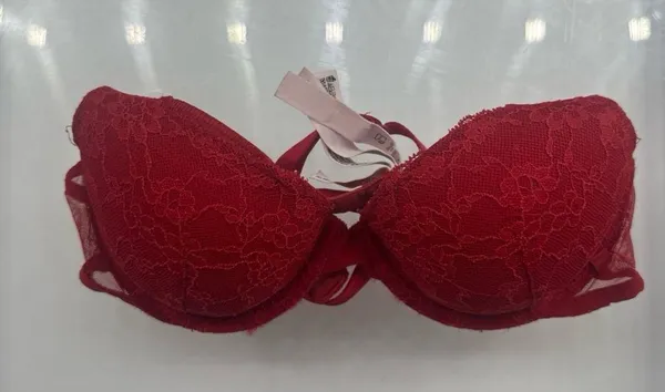 Victoria secret Red Size undefined - Image 2