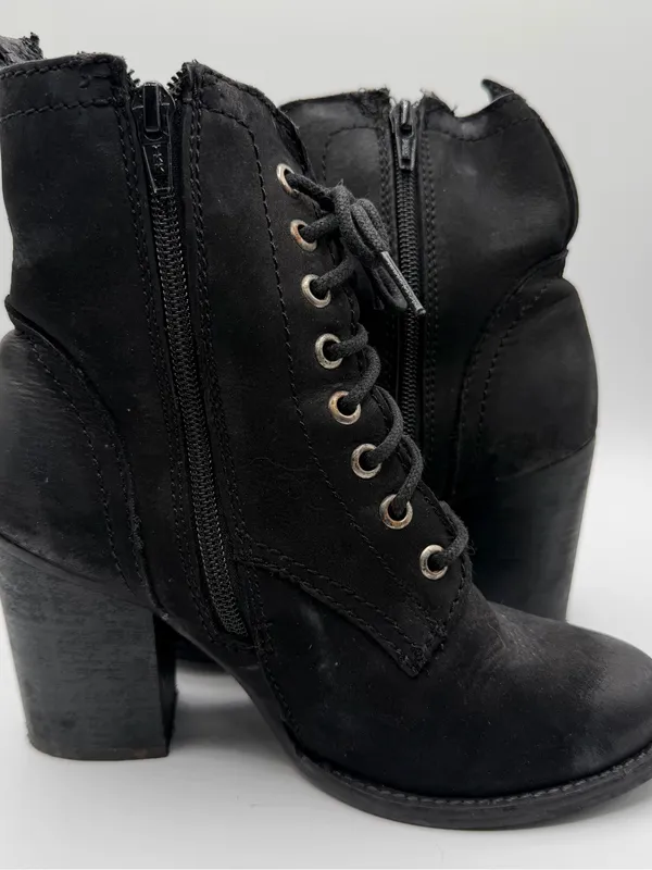 Steve Madden Lauuren Boots Womens 6.5 Black Leather Lace Up Block Heel - Image 5