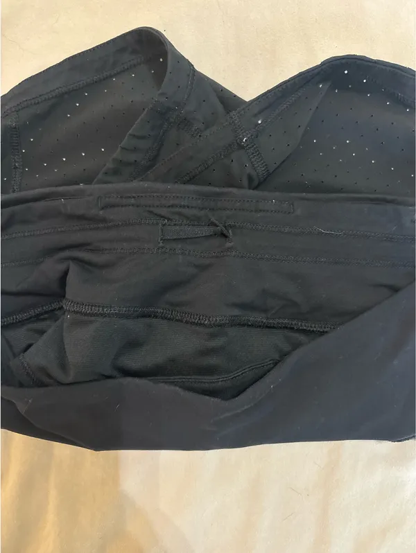 Lululemon 2.5" Shorts - Image 6