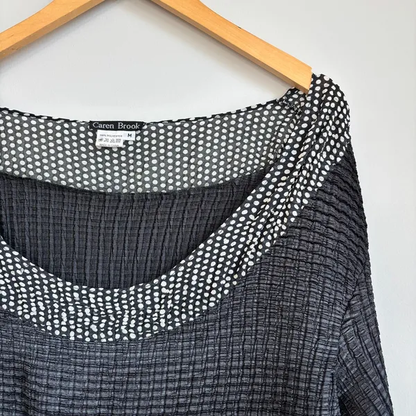 VTG Caren Brook Black Popcorn Texture Top Long Sleeve Polka Dot Wide Neck Size M - Image 8