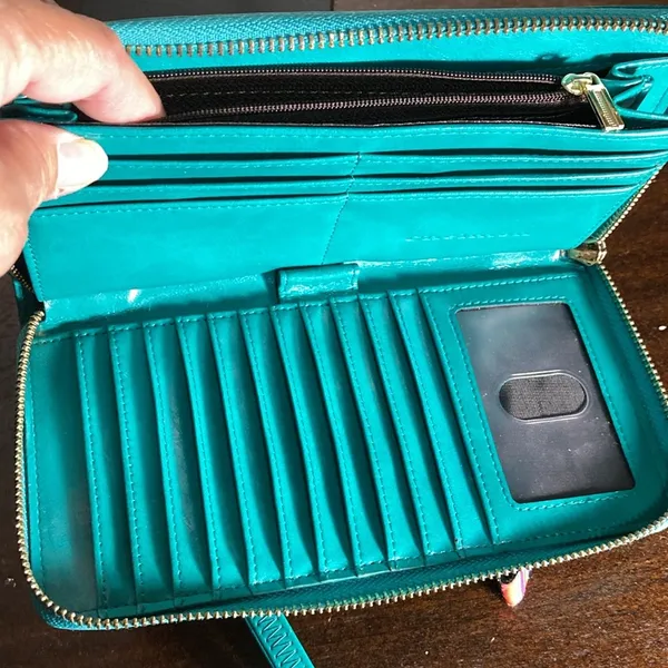 Chelmon Teal Leather Wristlet wallet with guitar wide strap zipper pull - Image 2