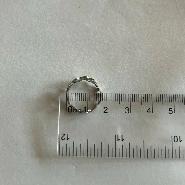 3/$20 Silver Tone Heart Love Multiple Patterned Circle Ring Size 5 - Image 4