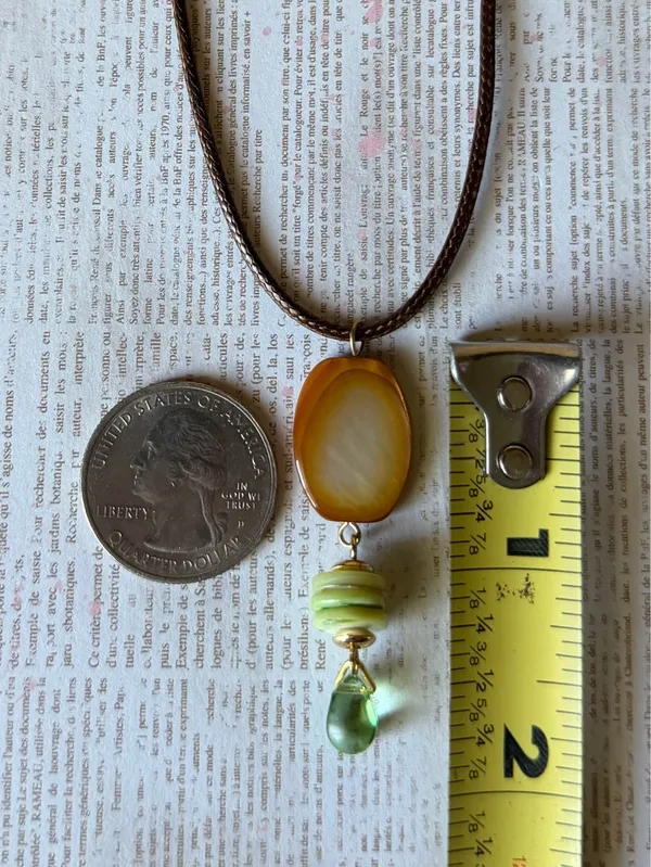 Handmade beautiful natural shell beads chic retro fairy whimsy necklace🌳🧡 - Image 5