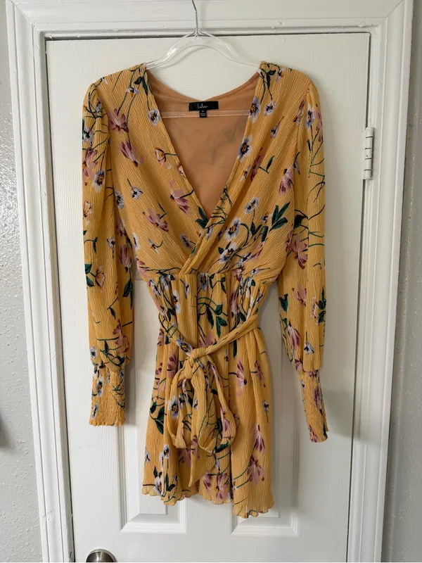 Lulu's For the Perfect Day Orange Floral Print Pleated Mini Dress Size‎ Medium - Image 5
