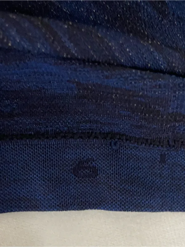 Lululemon Swiftly Navy & Black Short-Sleeve Tee Size 6 - Image 8