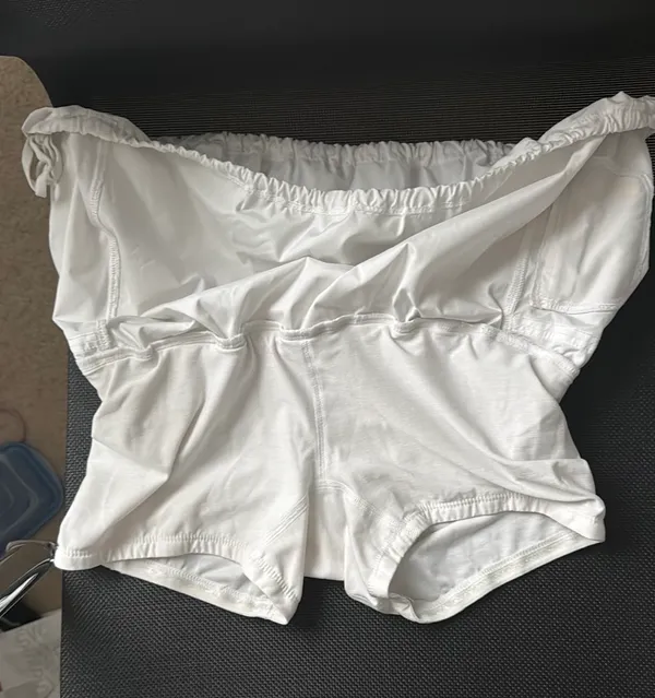 Lululemon Skirt - Image 3