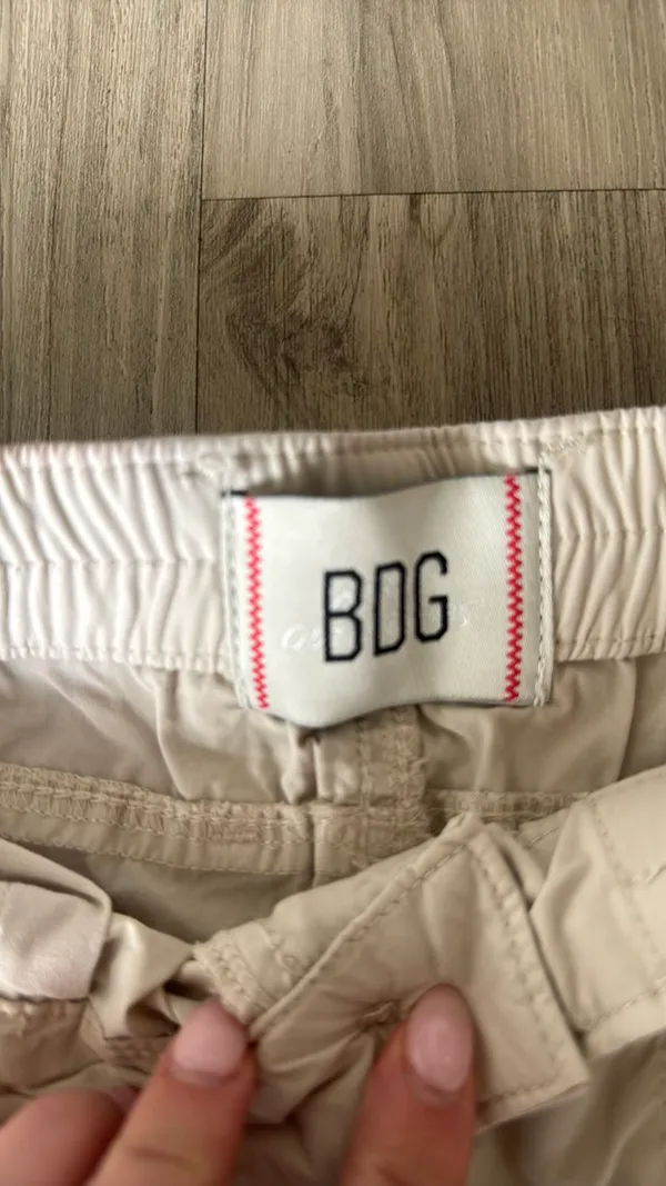 BDG Urban Outfitters Y2K Cargo Low-Rise Pants - Image 2