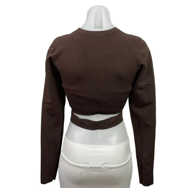 Aritzia TEN by Babaton Brown Cutout Long Sleeve Knit Crew Neck Crop Top Size M - Image 3