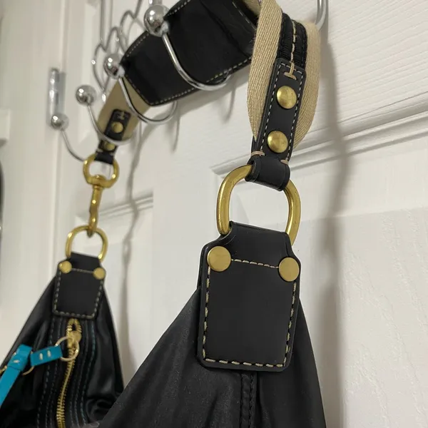 Coach Vintage Black Hobo Bag with Gold Accents - Image 4
