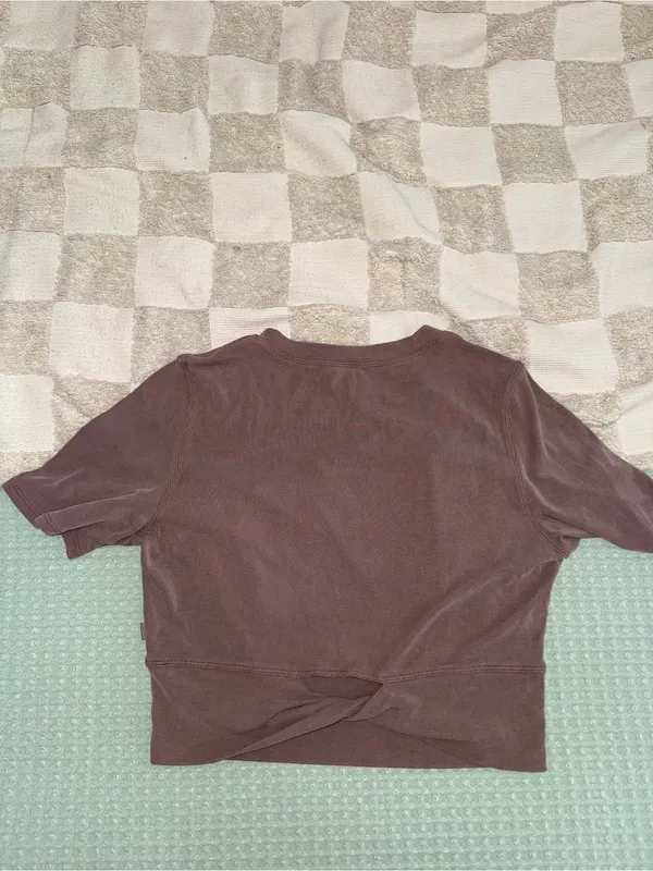 Lululemon Twist-Back Ribbed Short-Sleeve Shirt - Image 3