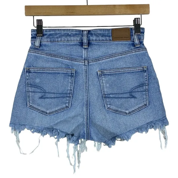American Eagle Mom Jean Shorts Medium Wash Denim Boho Distressed Frayed Size 00 - Image 4