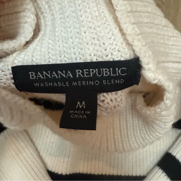 Banana Republic Wool Blend Striped White and Black Bell Sleeve Sweater - Image 5