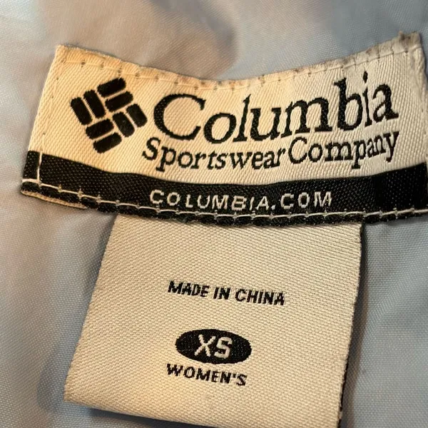 Columbia Women's Sky Blue Ski Jacket - Image 3