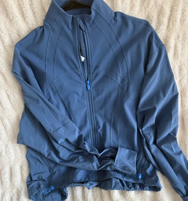 lululemon athletica Women's Slate Blue Utility Zip Jacket - Image 5