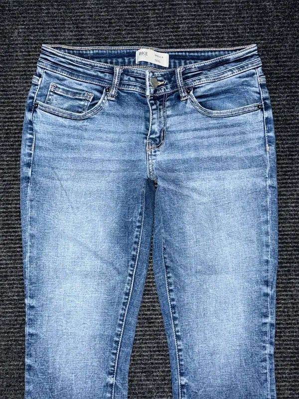 Buckle BKE Stella Slim Fit Low Rise Capri Cropped Stretch Jeans 28x24.5 ABK2817 - Image 3
