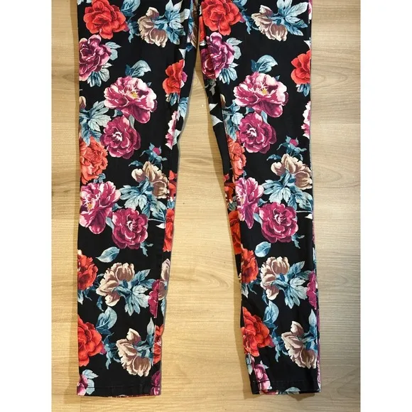 Chicos‎ Black Sateen Rose Floral So Slimming Pants 8 Stretch Slim Fit Casua - Image 4