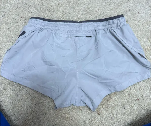 Nike shorts - Image 3