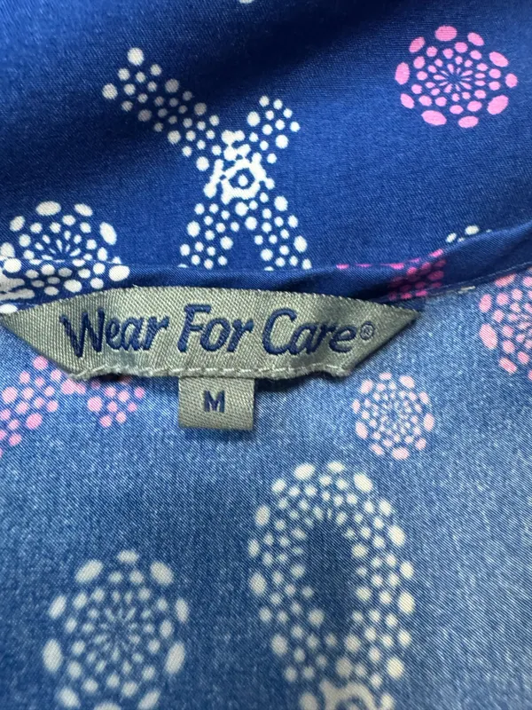 Wear For Care Pink and White Breast Cancer Awareness Scrub Top Size Medium - Image 3