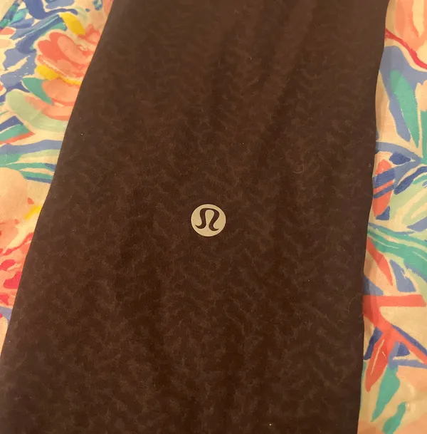 Lululemon Leggings - Image 3