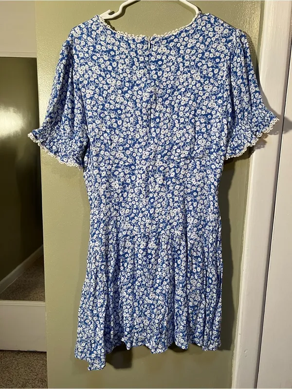 Lost + Wander Women's Size Large Villa by the Sea Floral Picot Trim Peasant Mini - Image 7