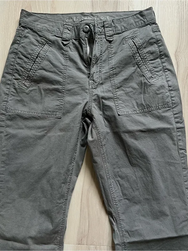 Gray American Eagle Flared pants size 6L - Image 2