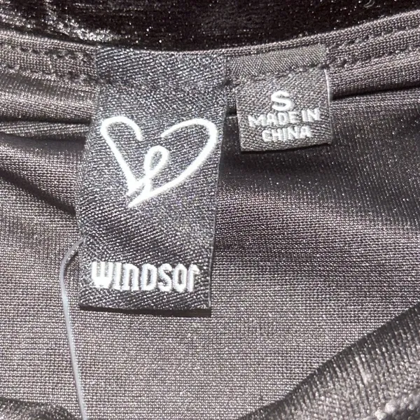 WINDSOR Elegant Black Off-Shoulder Home Coming Dress Size Small - Image 5