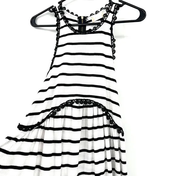Altar'd State size Small white with black stripes and black crochet‎ accents - Image 3