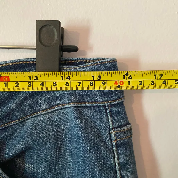 Judy Blue Wide Leg Medium Wash Jeans Cropped Fit High Rise Women's size 11 / 30 - Image 7