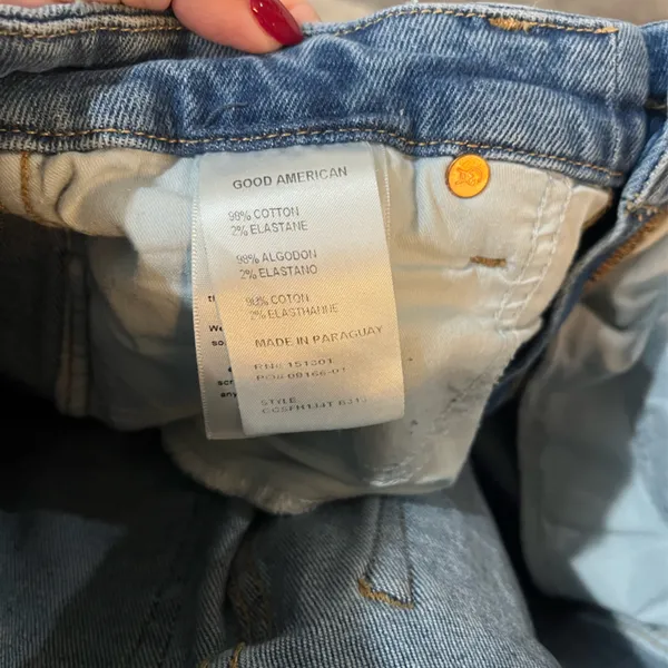 GOOD AMERICAN Good Curve Straight Leg Jeans in Blue 313 - Image 7