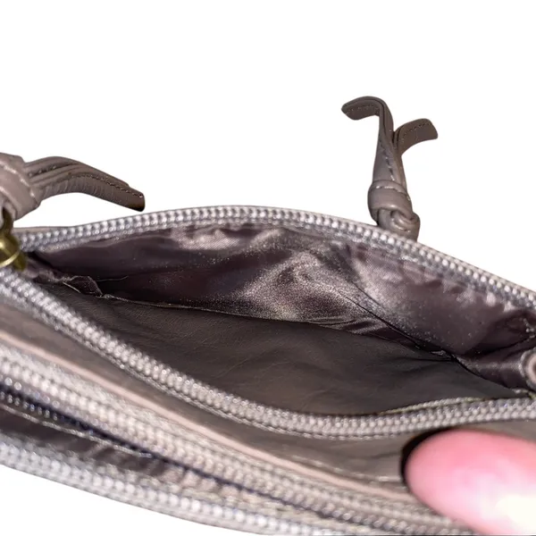 Zippered Faux Leather Wallet Clutch Wristlet‎ Cappacino - Image 4