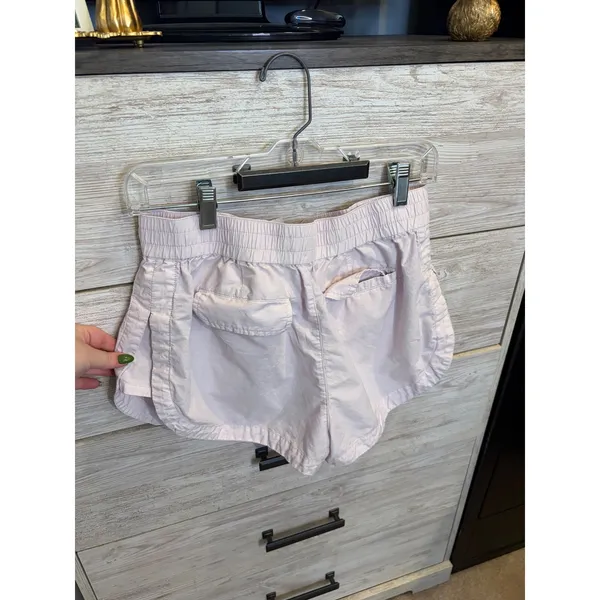 Urban Outfitters Womens Cargo Shorts Light Purple Utility Dolphin Hem Size M - Image 4