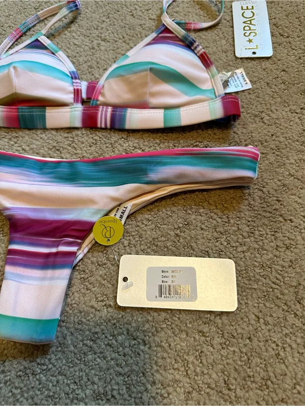 NWT L*Space Mirage triangle Itsy Cut bikini set extra small - Image 3