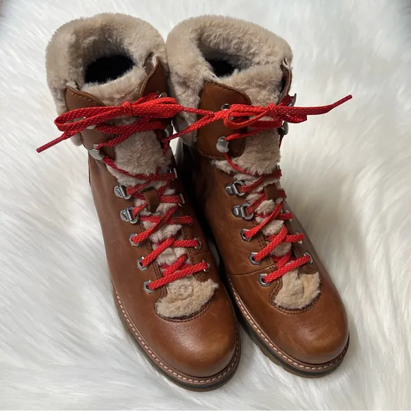 Clarks Orianna Hiker Boots Brown Leather Fur Trim Women’s size 7 - Image 4