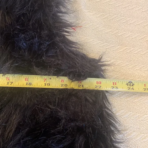 NWOT faux fur shag black lined vest L never worn like new - Image 7