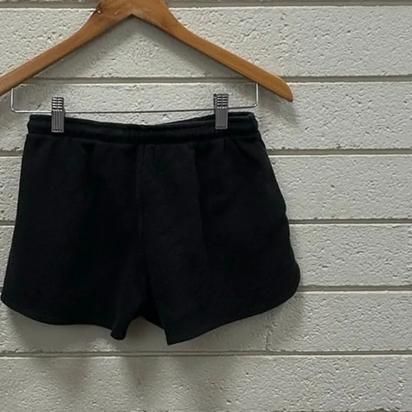 Brandy Melville Black Waffle Knit Shorts - Image 7