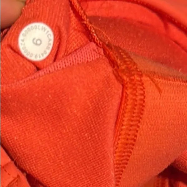 Lululemon Mastered Motion Cropped Tank Thermal Red | SIZE 6 - Image 5