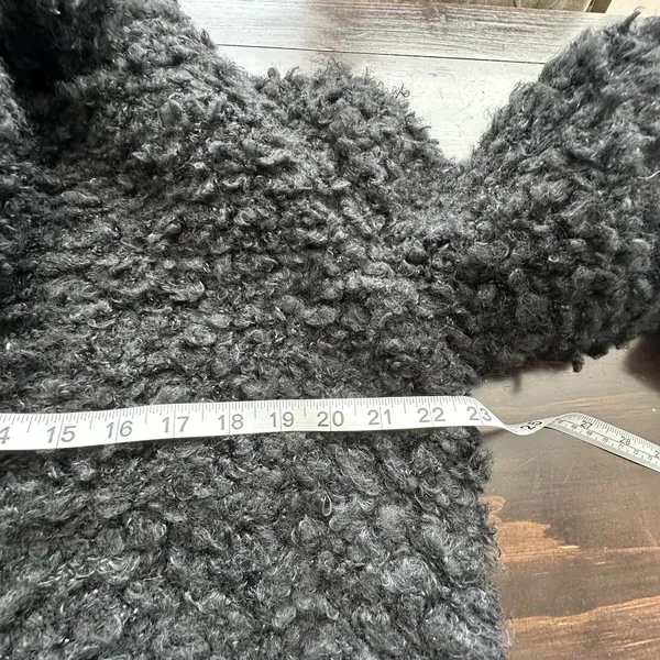NWT Kendall + Kylie Coat Sz M Shaggy Faux Fur Reversible Mid-Length Notch Collar - Image 11