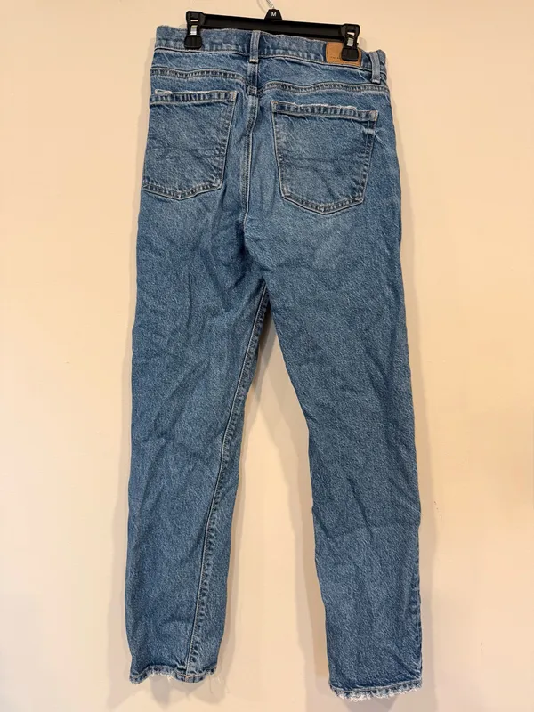 American Eagle Jeans - Image 3